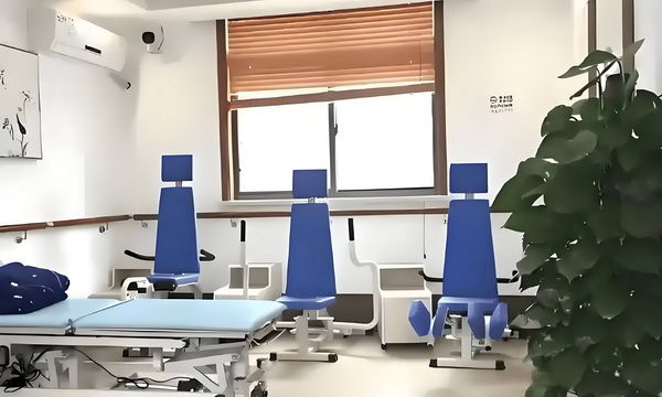 现在办理深圳户口要什么条件_E句话 | 朱孝天曾经单删明道好友？ 本措印发之日施自施起实